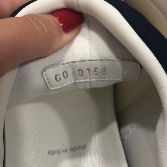 Authentic Louis Vitton Sneakers size 9 - Picture 5 of 7